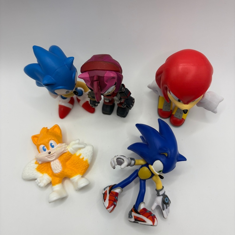 Sega Sonic the Hedgehog Action Figure Lot 5pc Sonic Knuckles Rusty Rose Kids Toy